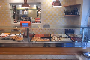 Pizzeria rosticceria tavola calda