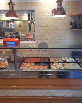 Pizzeria rosticceria tavola calda