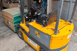 carrello elevatore Jungheintich 20qli