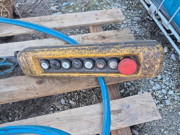 Pulsantiera pensile Telemecanique per carroponte