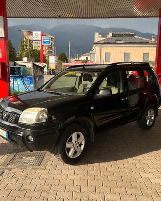 Nissan X-Trail 2.2 4X4 UNI PRO MANUTENZIONE REGOLA
