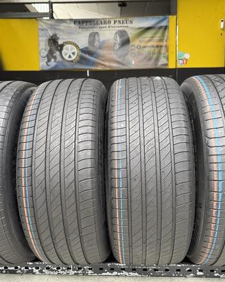 4 Gomme Michelin 235/45R18 98V Estive 80% Residui