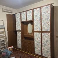 Armadio in legno massiccio L302 H270 P60