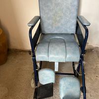 Sedia a rotelle per  anziani