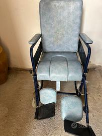 Sedia a rotelle per  anziani