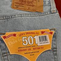 Jeans Levi's 501 azzurri NUOVI. Anni '90.