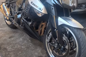 Kawasaki z1000