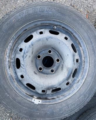 Cerchi e copri per vw Polo Skoda Seat 5 fori