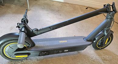 Monopattino Segway Nineboot Max G30 Mod
