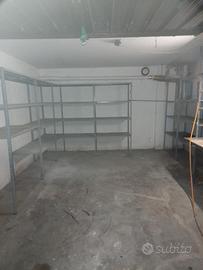 Garage 23 mt quadrati