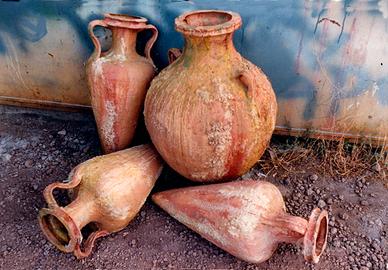 Anfore in vetroresina