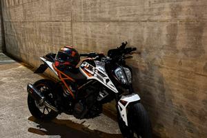 KTM DUKE 125