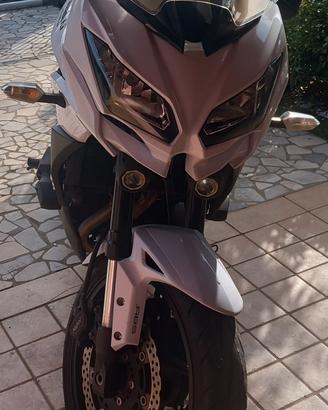 moto Kawasaki