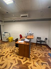 Scrivania reception ufficio