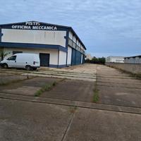 Capannone ad Oristano