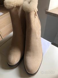 Stivaletti donna con  pelliccia sopra bordo,nuovi