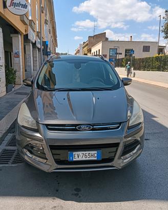 FORD KUGA TITANIUM
