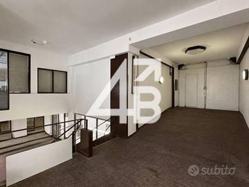 Immobile di 575 m² a Trieste
