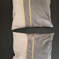 Coppia di cuscini semi nuovi