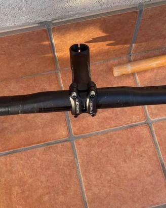 Manubrio bici da corsa