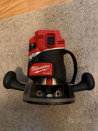 Milwaukee M18 FR12 fresatrice
