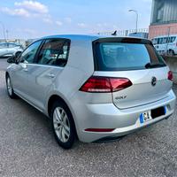 Volkswagen Golf 7.5 DSG Metano - 2020 - 82.000 km