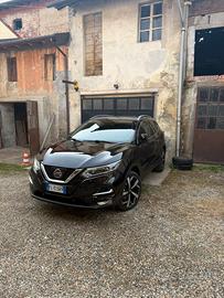 Nisan qashqai