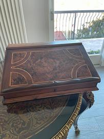 Scrittoio da viaggio antico