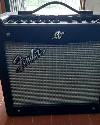 Amplificatore Fender Mustang1 
