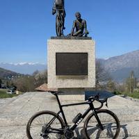 Telaio bic corsa carbonio manubrio incluso