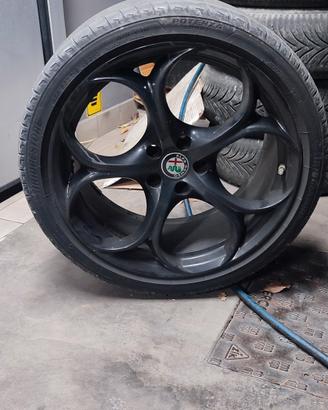 Gomme Bridgestone Potenza Sport 255/ 35/ 19