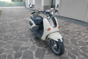 Aprilia HABANA MOJITO castom