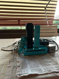 Nintendo Wii Azzurra + 2 Wii Remote + 1 Nunchuk