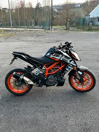KTM DUKE 125