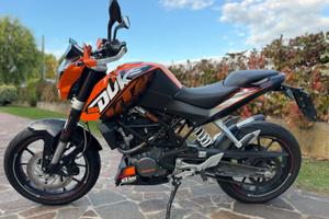 KTM Duke 125 2012