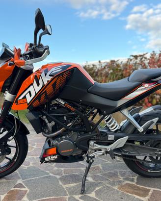 KTM Duke 125 2012