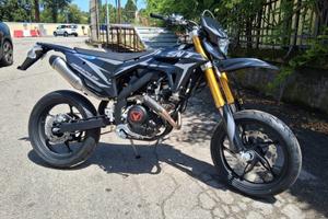 DERAPAGE 125 BLACK EDITION VENT**MOT. MINARELLI