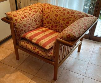 Poltrona legno e tessuto