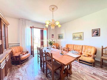 Appartamento di 120 m² con 5 locali a Comacchio