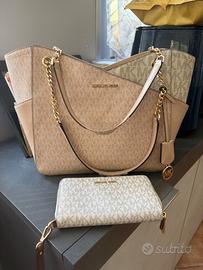 Tote e portafoglio Michael Kors