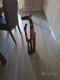 giraffe in legno