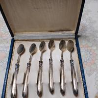 Set 6 cucchiaini in metallo argentato