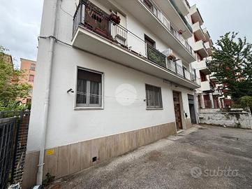 3 LOCALI A CAMPOBASSO