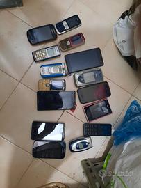 vecchi cellulari in lotto 