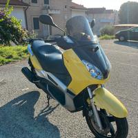 Xmax 250