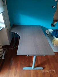 Scrivania IKEA