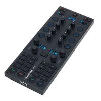 DJ  NATIVE INSTRUMENTS Traktor X1 MK3