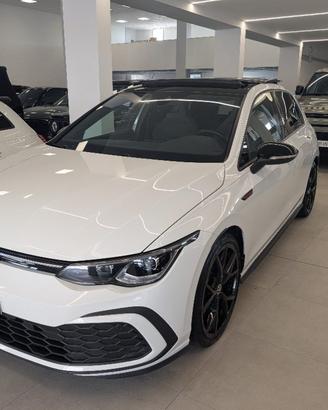 VOLKSWAGEN Golf 2.0 TSI DSG GTI