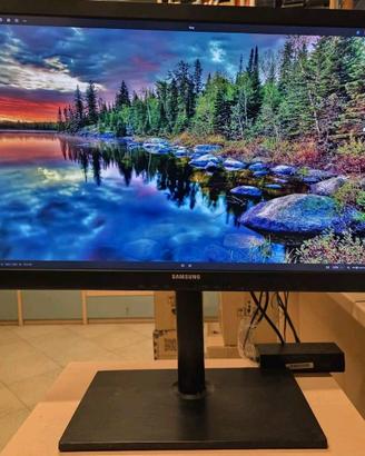 PC Desktop HP 280 G1 MT monitor Samsung 27" QuadHD