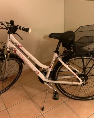 Bicicletta City Bike Olimpya bianca